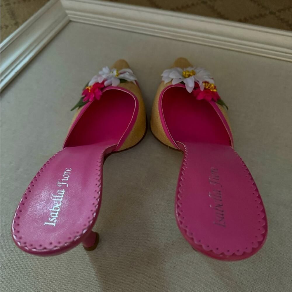 Vintage Isabella Fiore woven mule w flower embellishments. Pink leather NWOT 9.5 - Picture 4 of 9